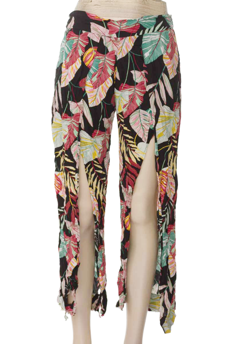 Pantalones color Negro - Closeando