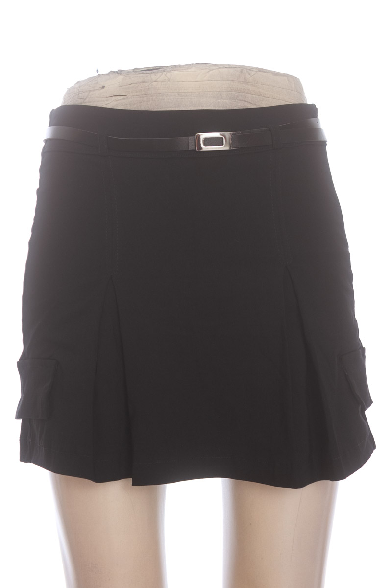 Short color Negro - Closeando
