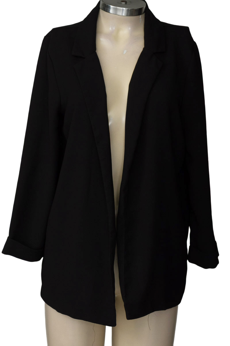 Chaqueta / Abrigo color Negro - Forever 21