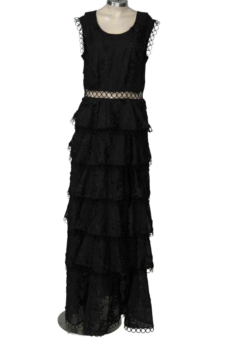 Vestido / Enterizo color Negro - Closeando