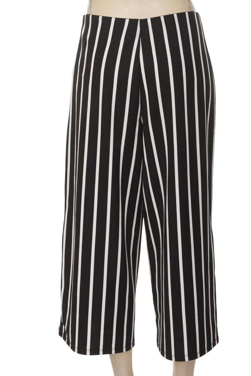 Pantalones color Negro - Zara