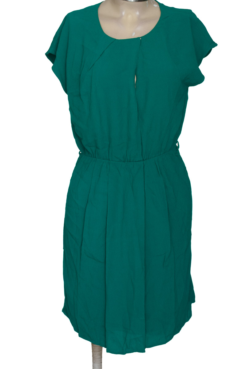Vestido / Enterizo color Verde - MANGO