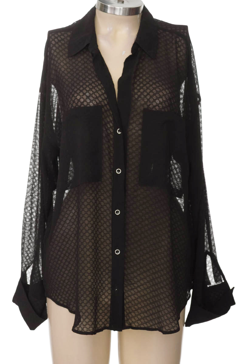 Blusa color Negro - Closeando