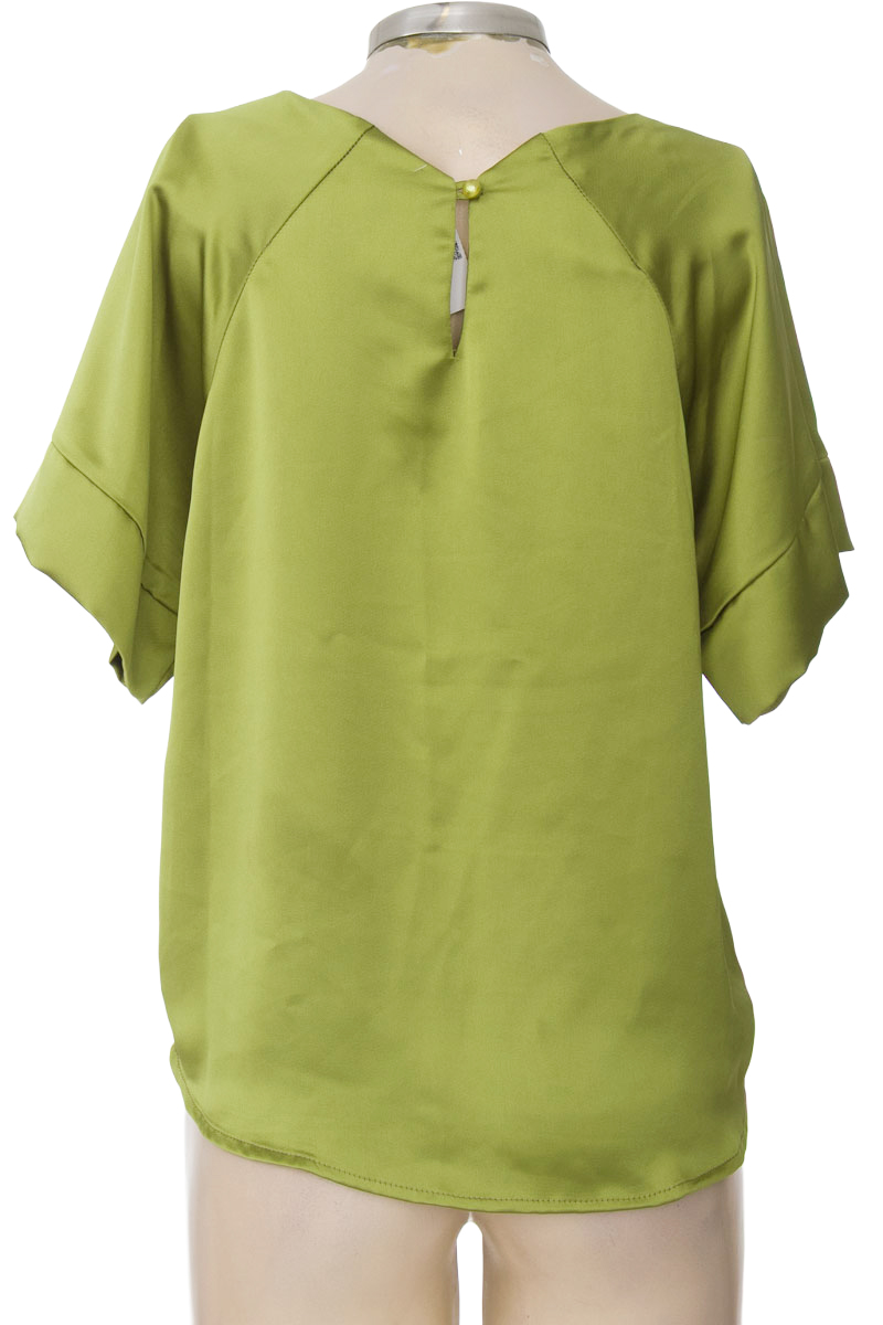 Blusa color Verde - Closeando