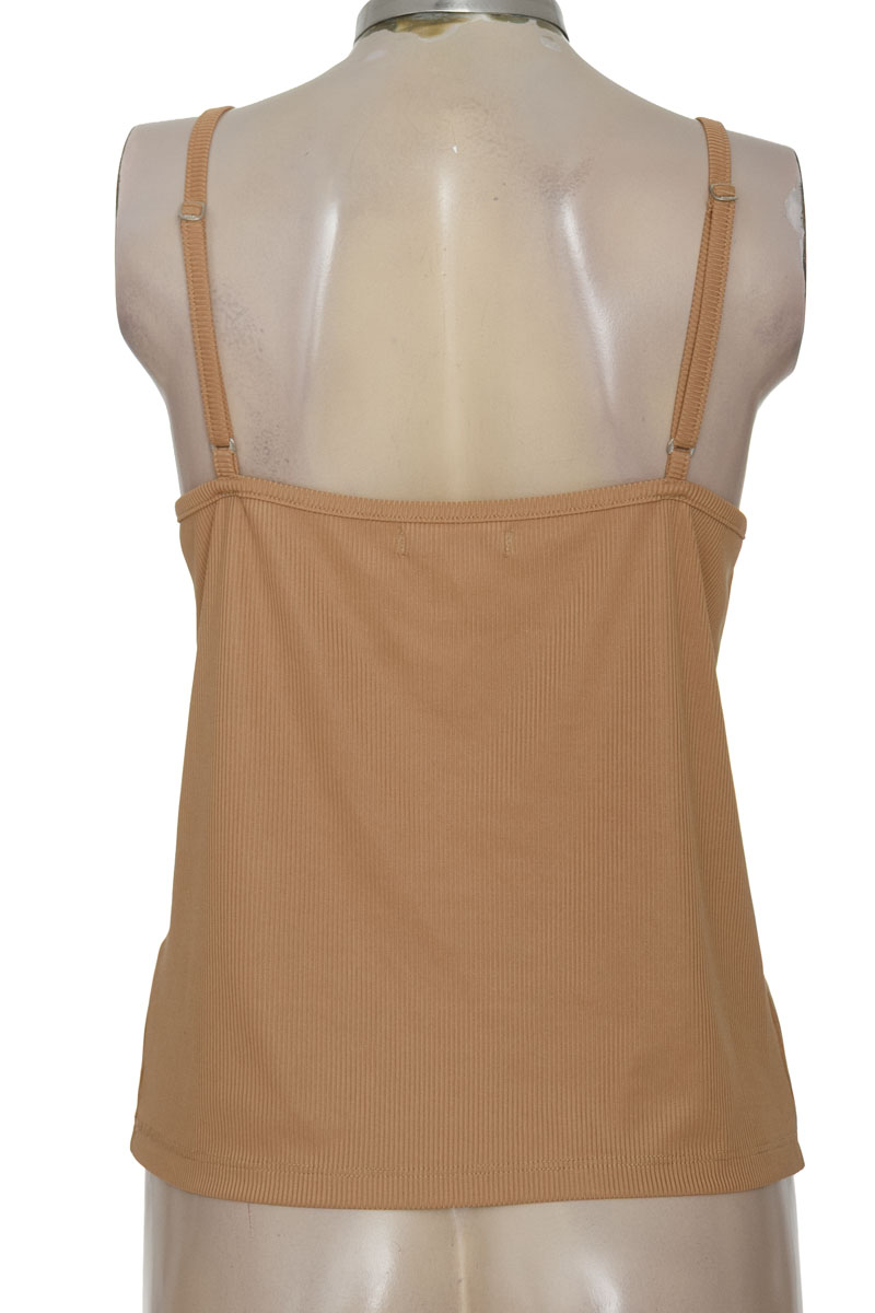 Top / Camiseta color Beige - Tennis