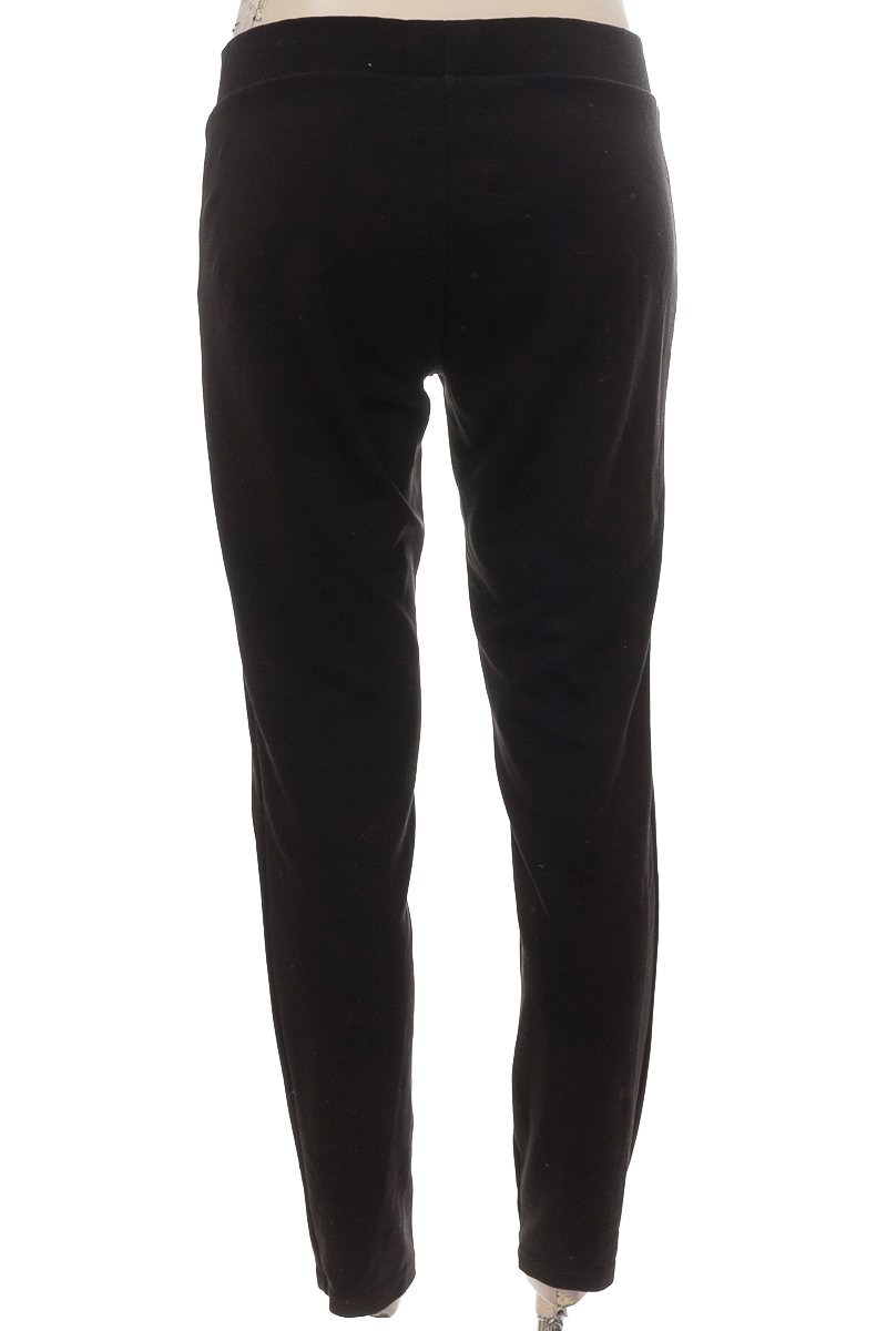 Pantalones color Negro - Arkitect