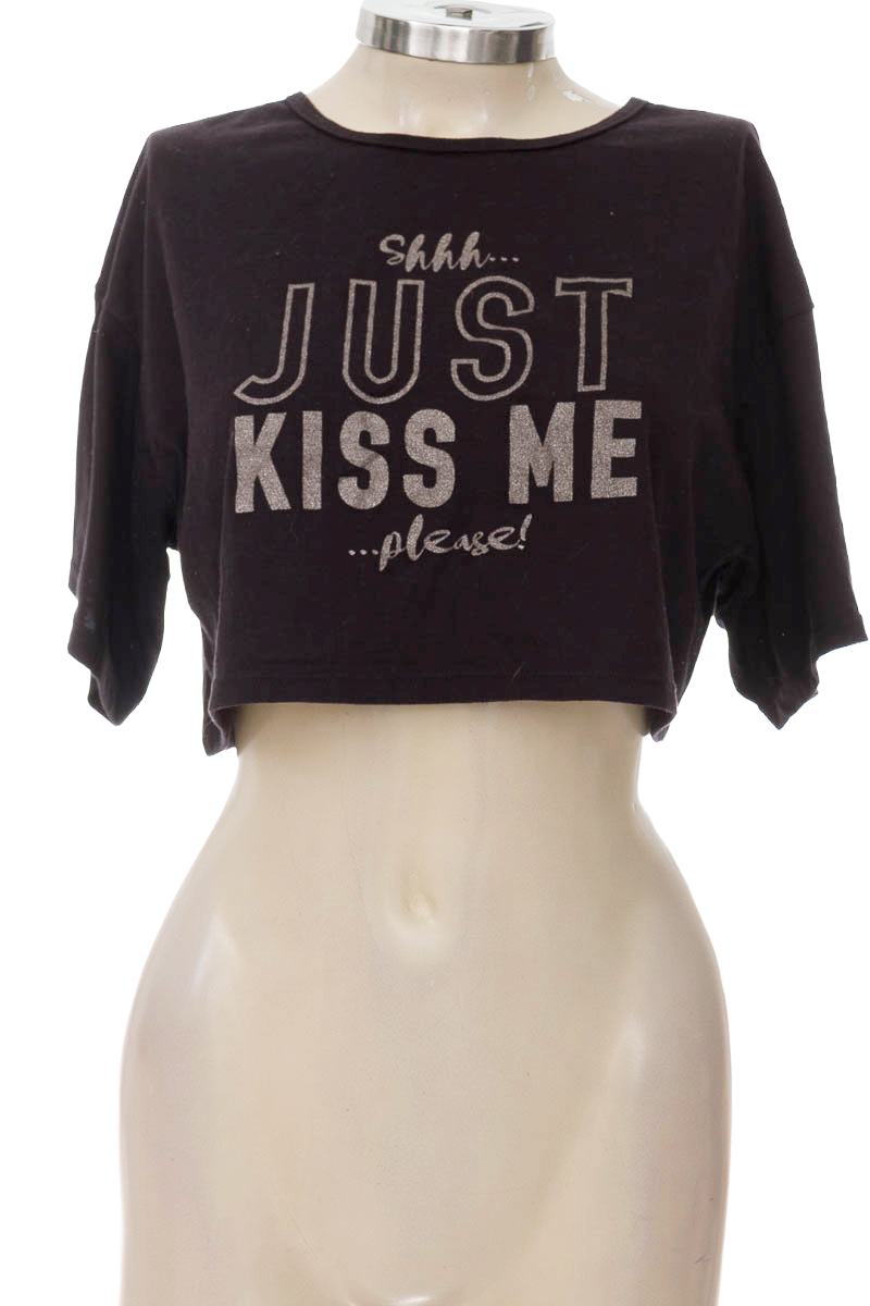 Top / Camiseta color Negro - Carmel