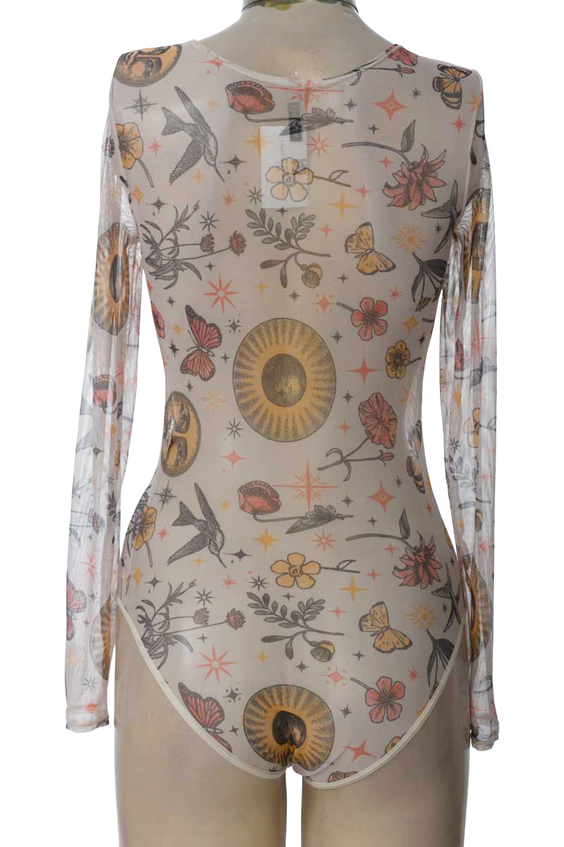 Top / Camiseta color Beige - Pacifika