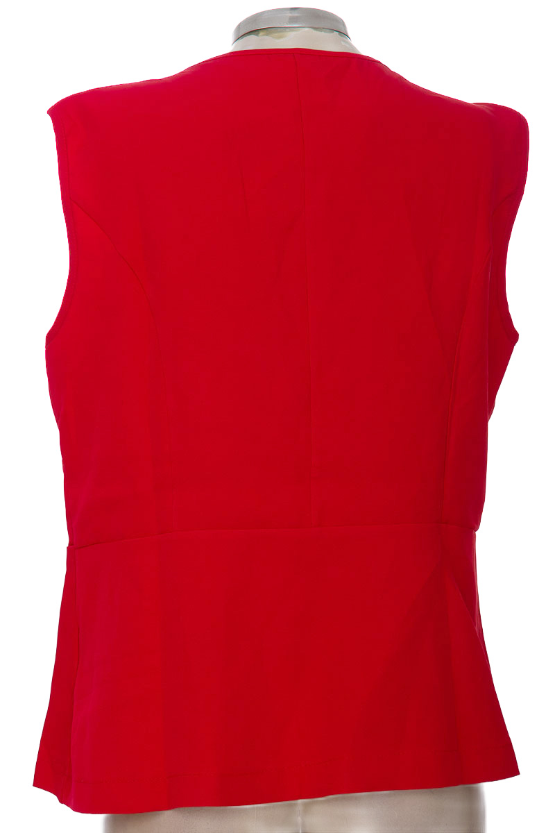 Blusa color Rojo - Closeando