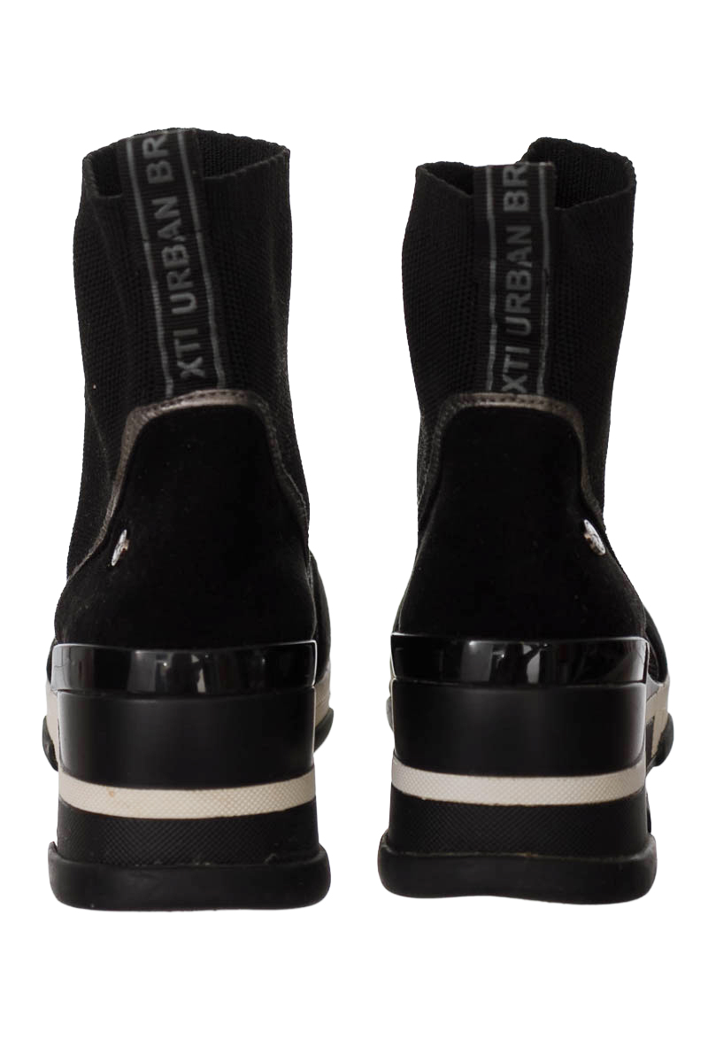 Zapatos color Negro - XTI