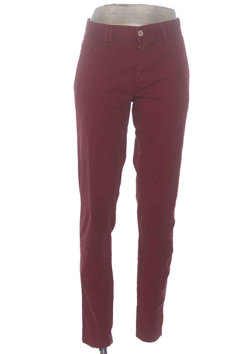 Pantalón color Vinotinto - Zara