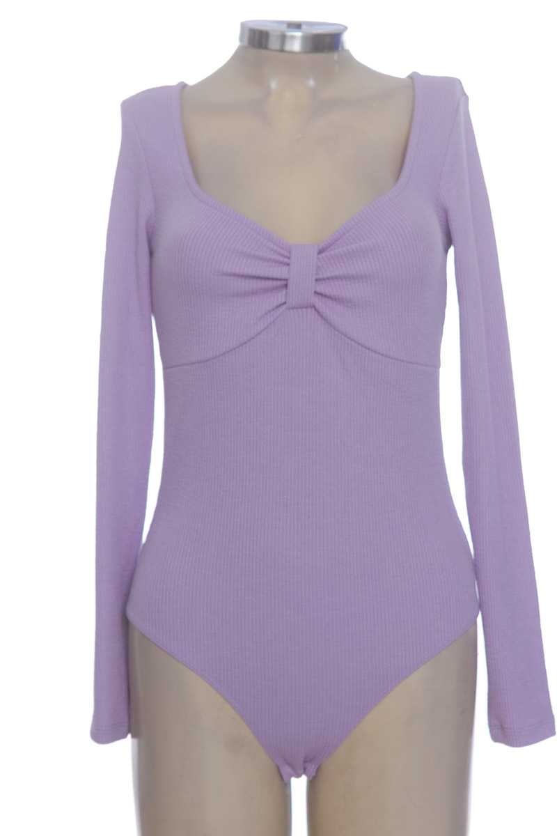 Top / Camiseta color Lila - H&M
