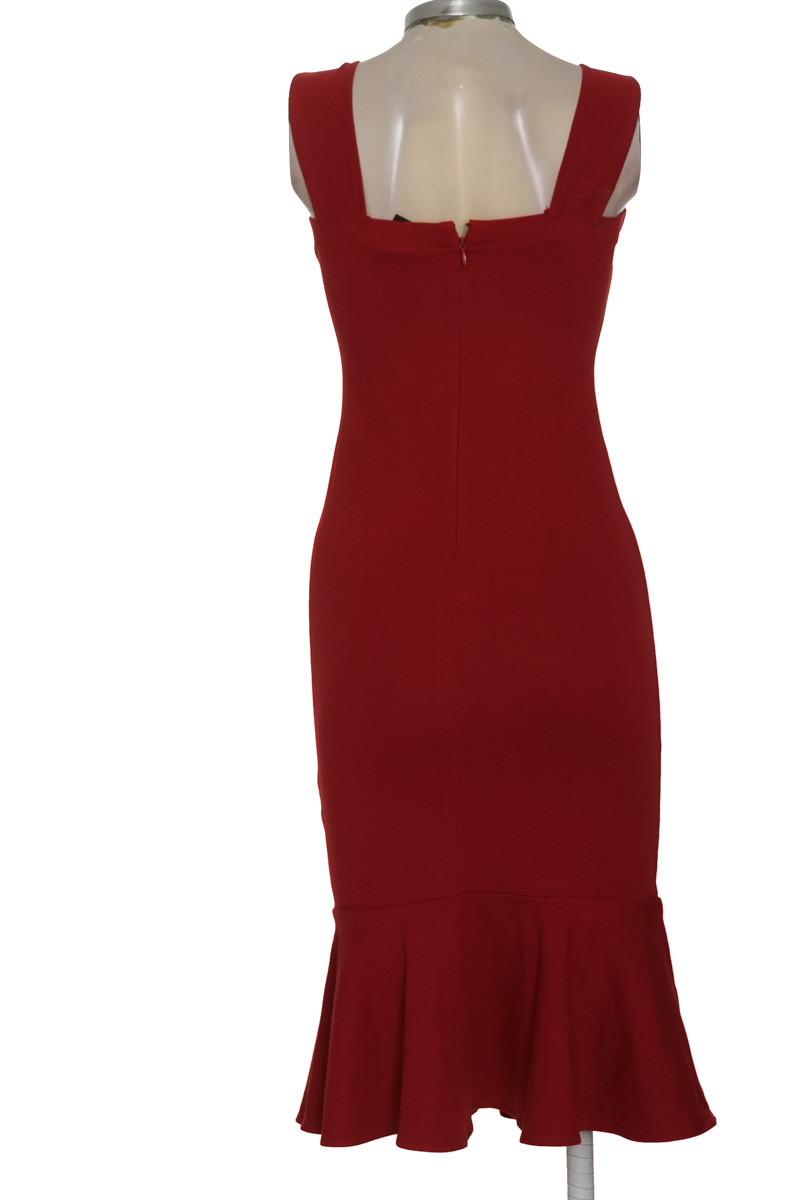Vestido / Enterizo color Vinotinto - Forever 21