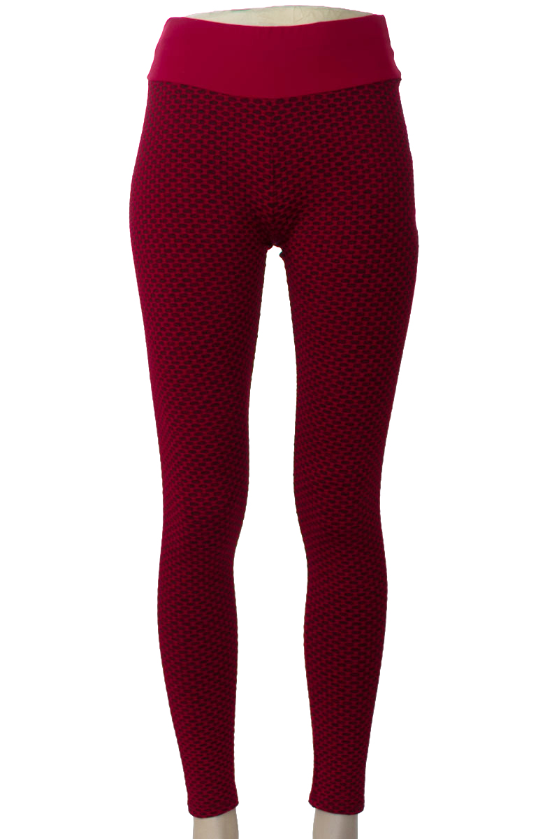 Ropa Deportiva / Salida de Baño color Vinotinto - Closeando