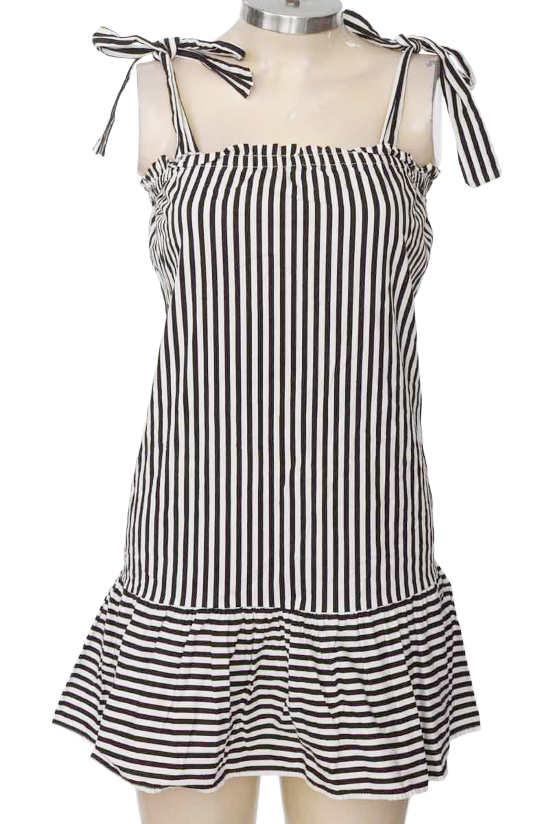 Vestido / Enterizo color Negro - Antigona