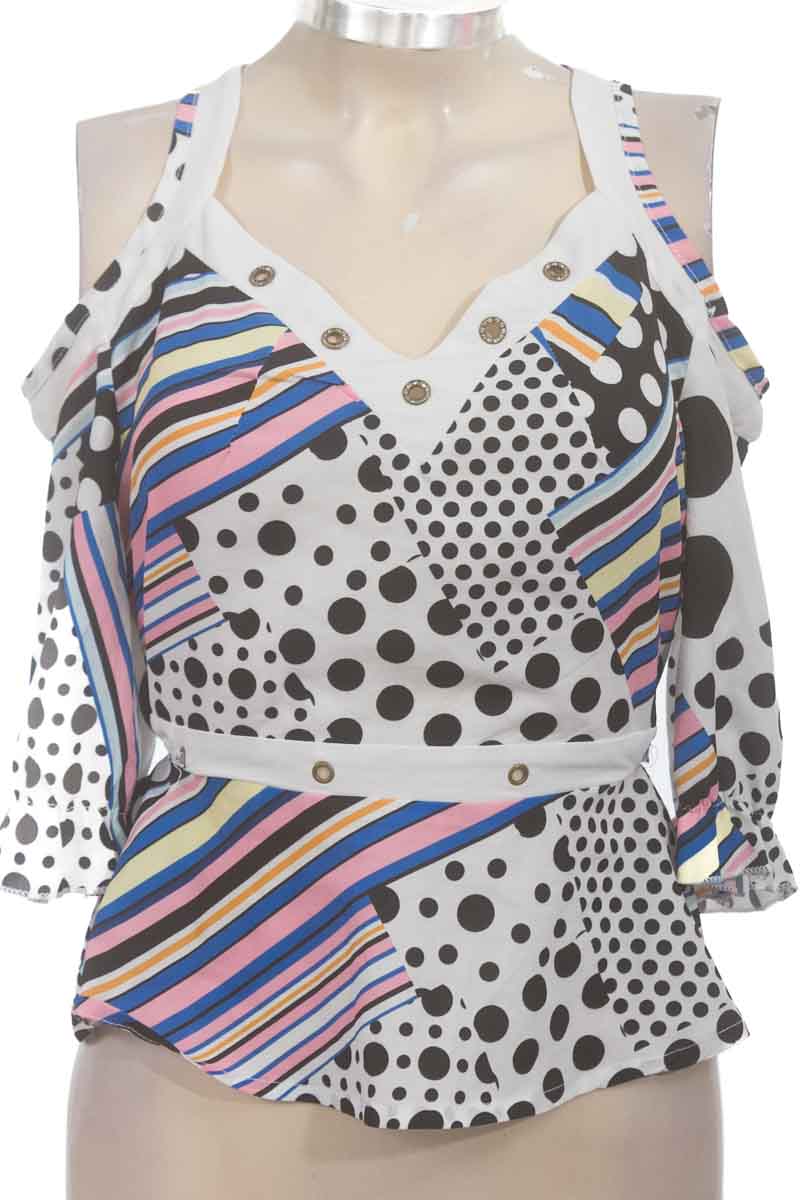 Blusa color Blanco - Closeando