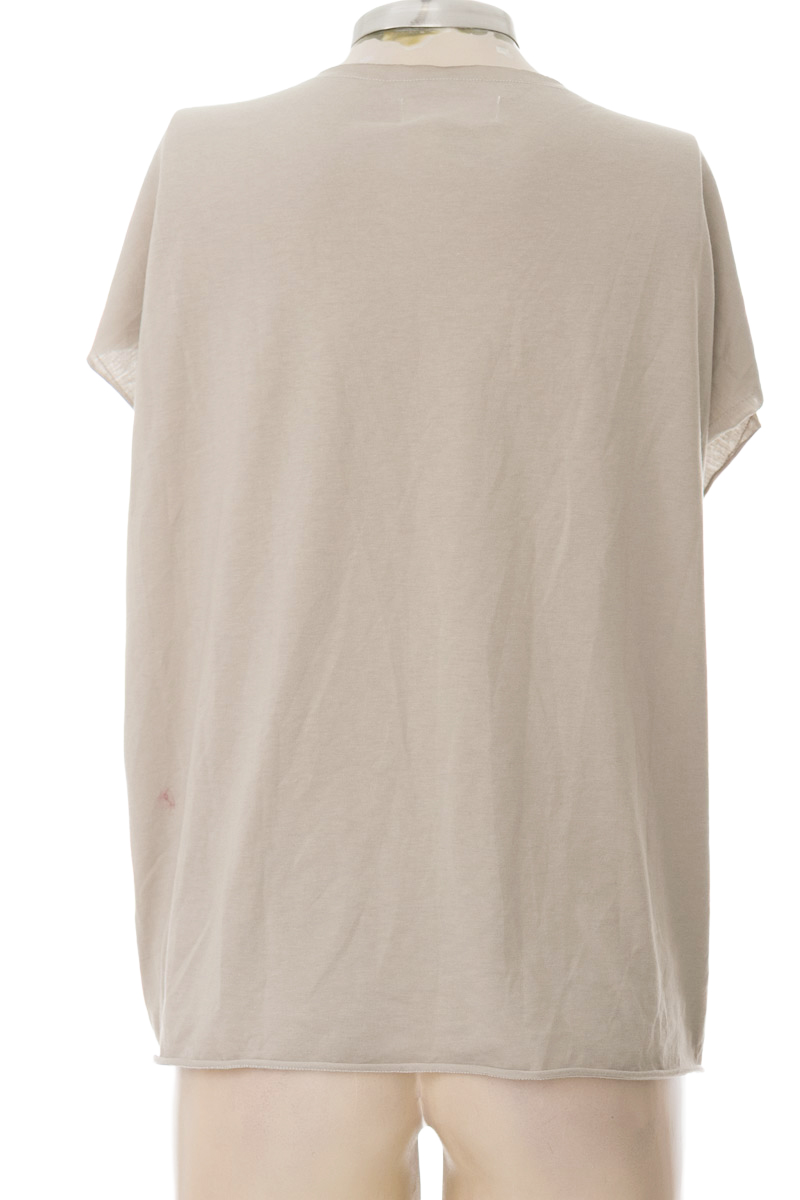Top / Camiseta color Gris - Tennis