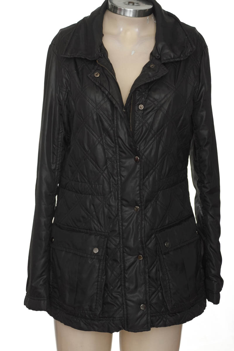 Chaqueta / Abrigo color Negro - Armi
