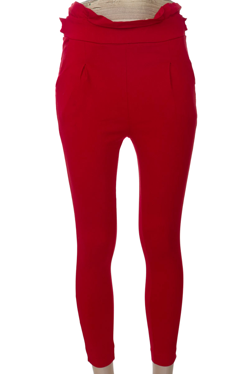 Pantalones color Rojo - Mossimo