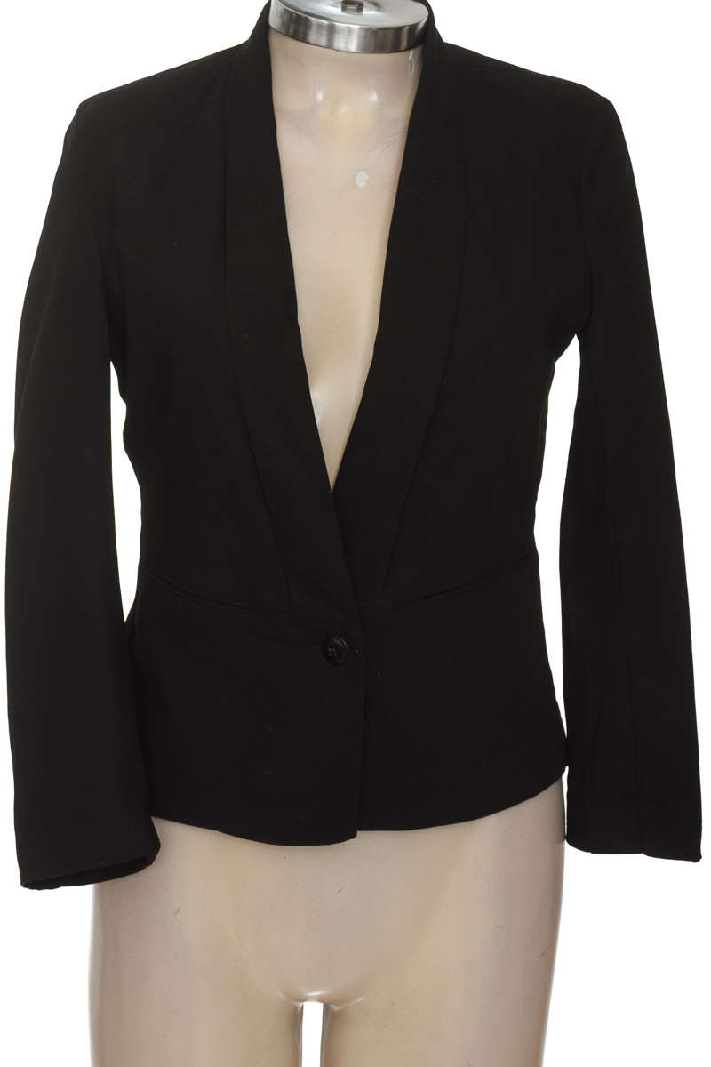 Chaqueta / Abrigo color Negro - Bershka