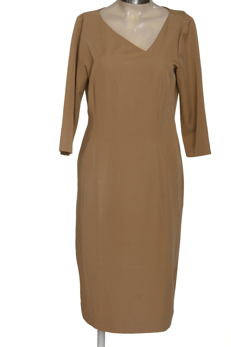 Vestido / Enterizo color Beige - Lina Cantillo