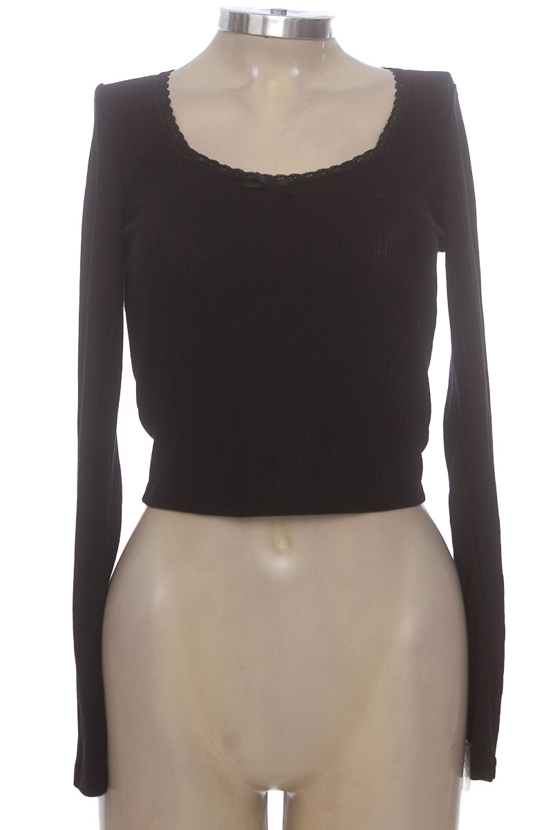 Top / Camiseta color Negro - Divided by H&M