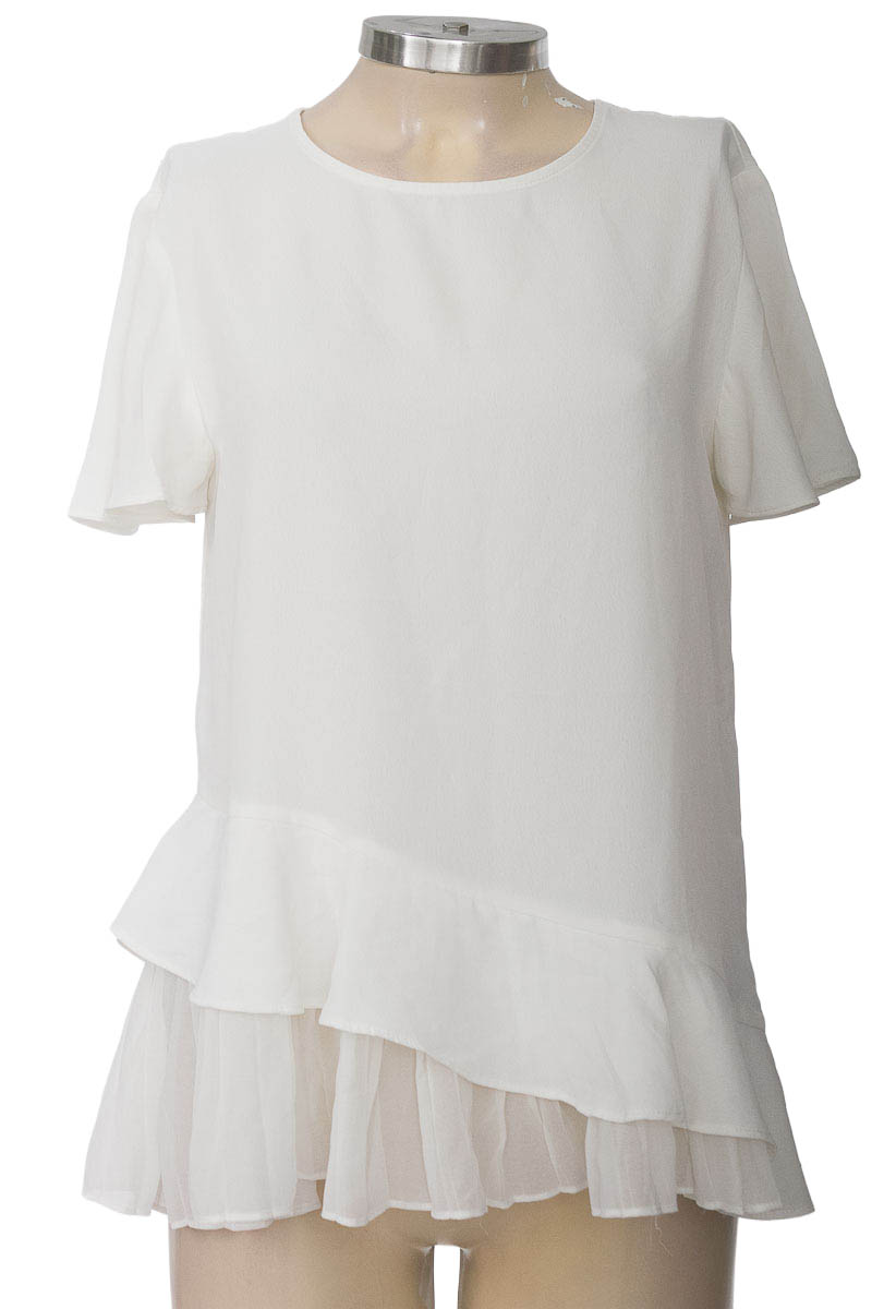 Top / Camiseta color Blanco - Zara