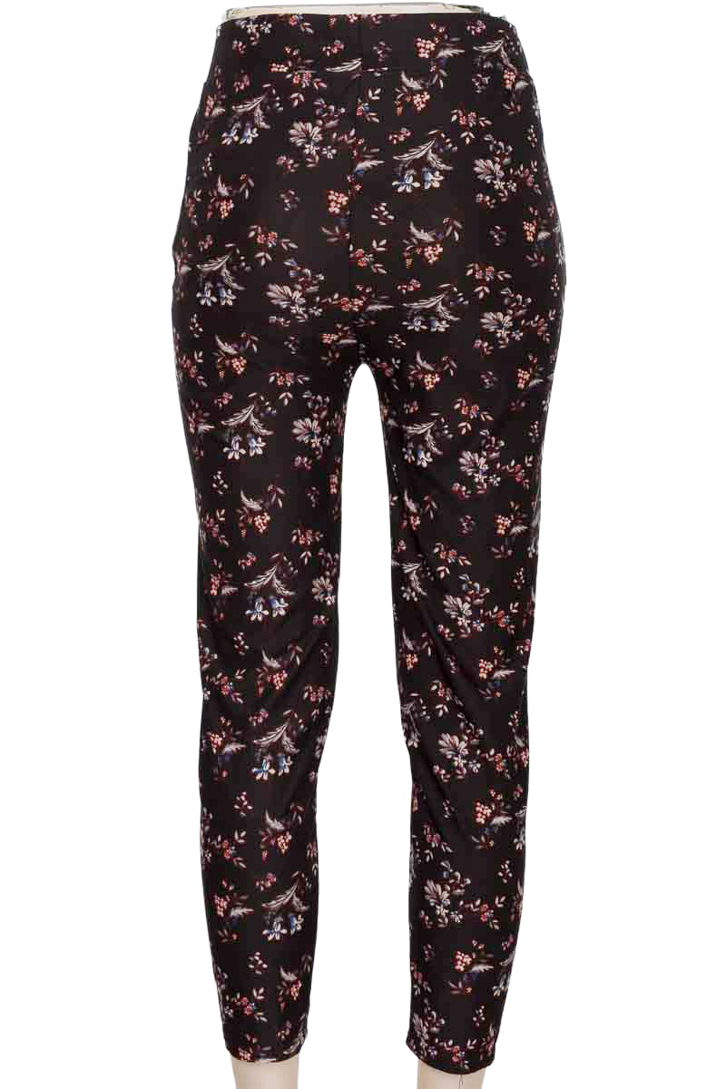 Pantalones color Negro - Closeando