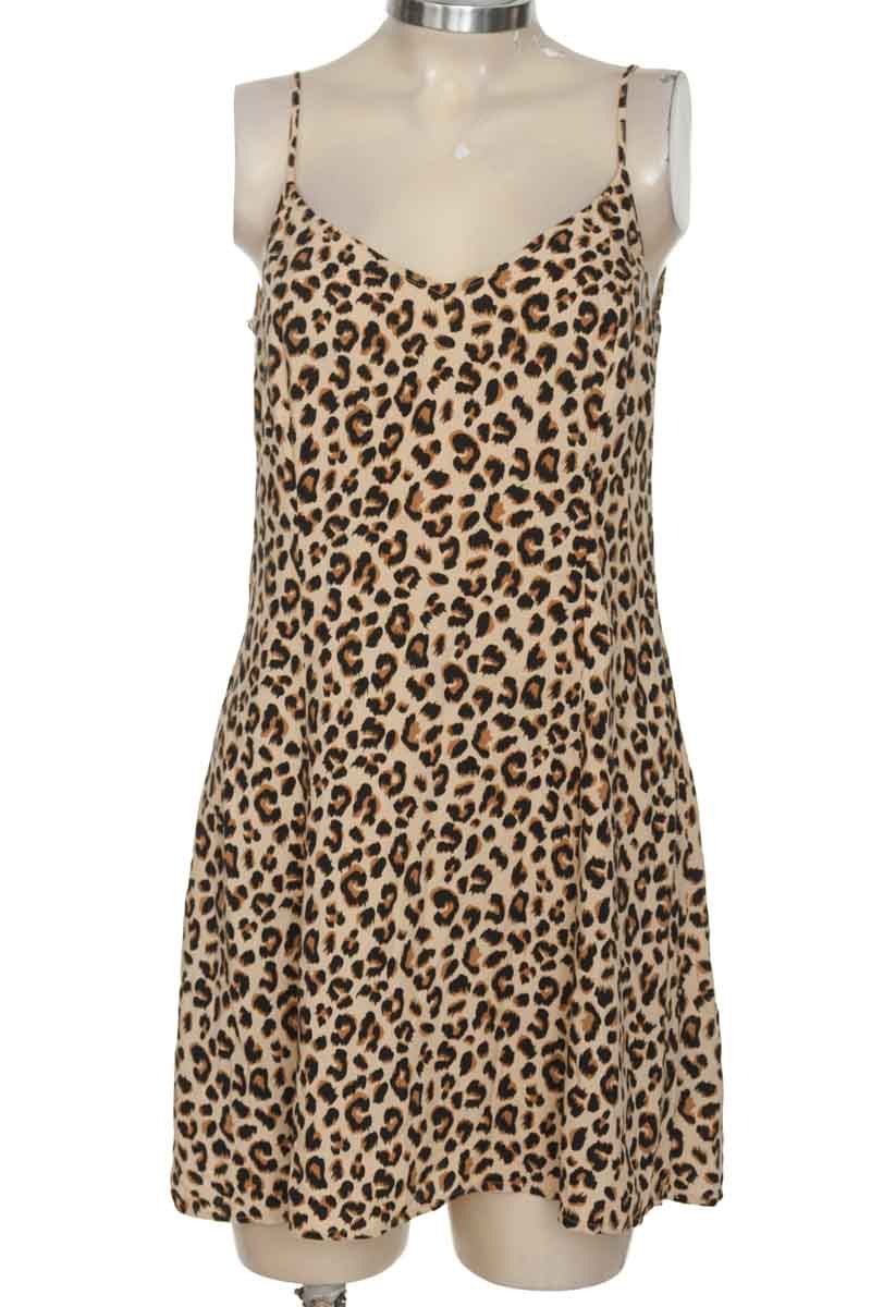 Vestido / Enterizo color Beige - Divided by H&M