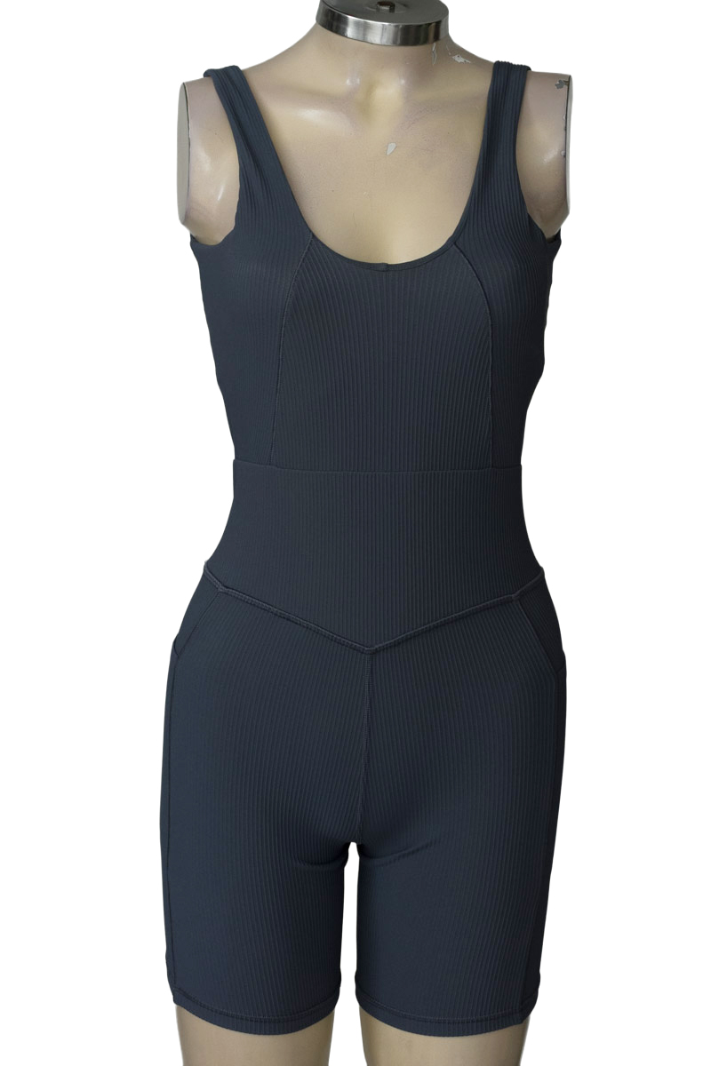 Ropa Deportiva / Salida de Baño color Gris - Athleta