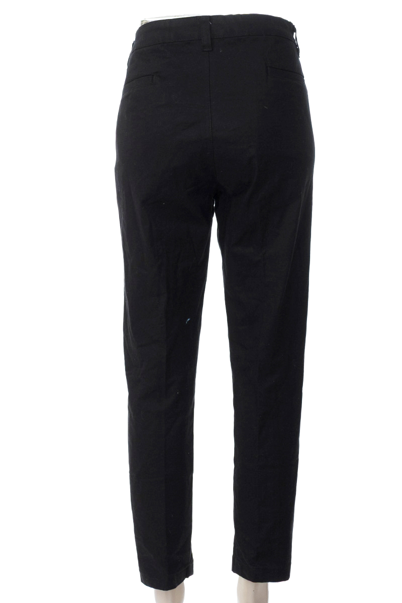 Pantalón color Negro - Closeando