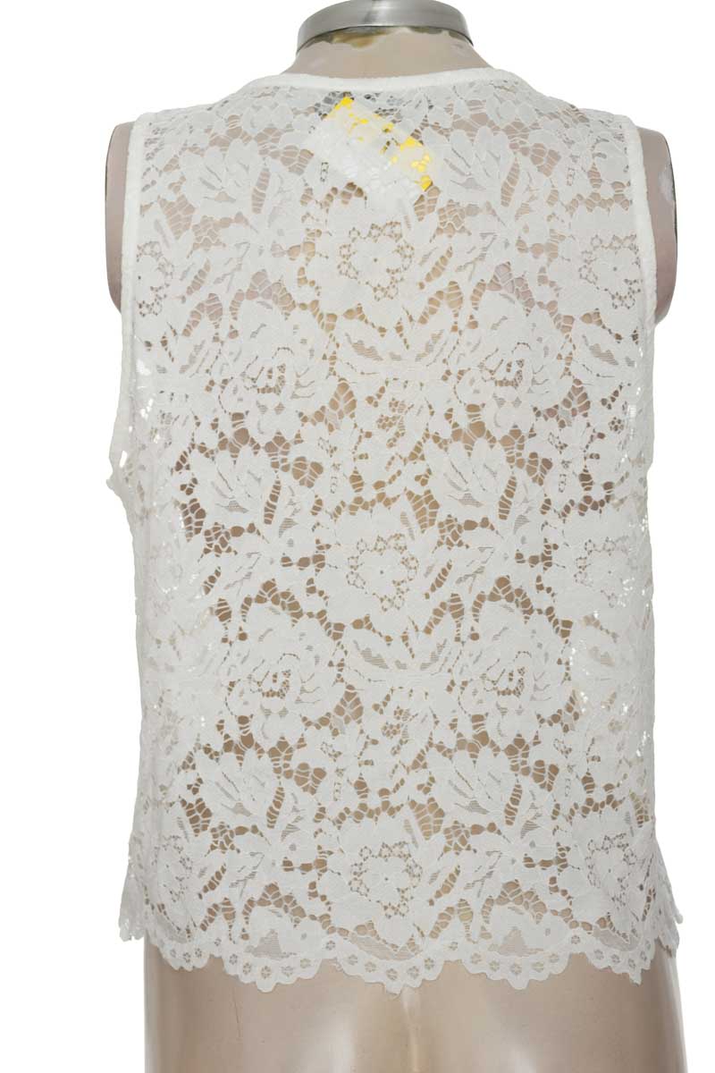 Top / Camiseta color Blanco - Basement