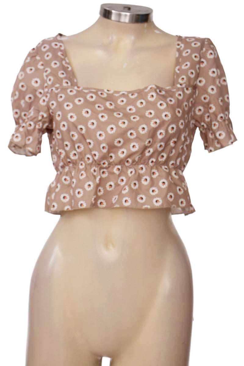 Top / Camiseta color Beige - Shein
