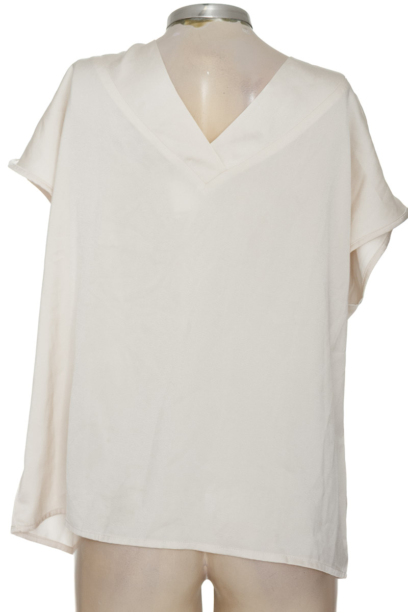 Blusa color Dorado - Closeando