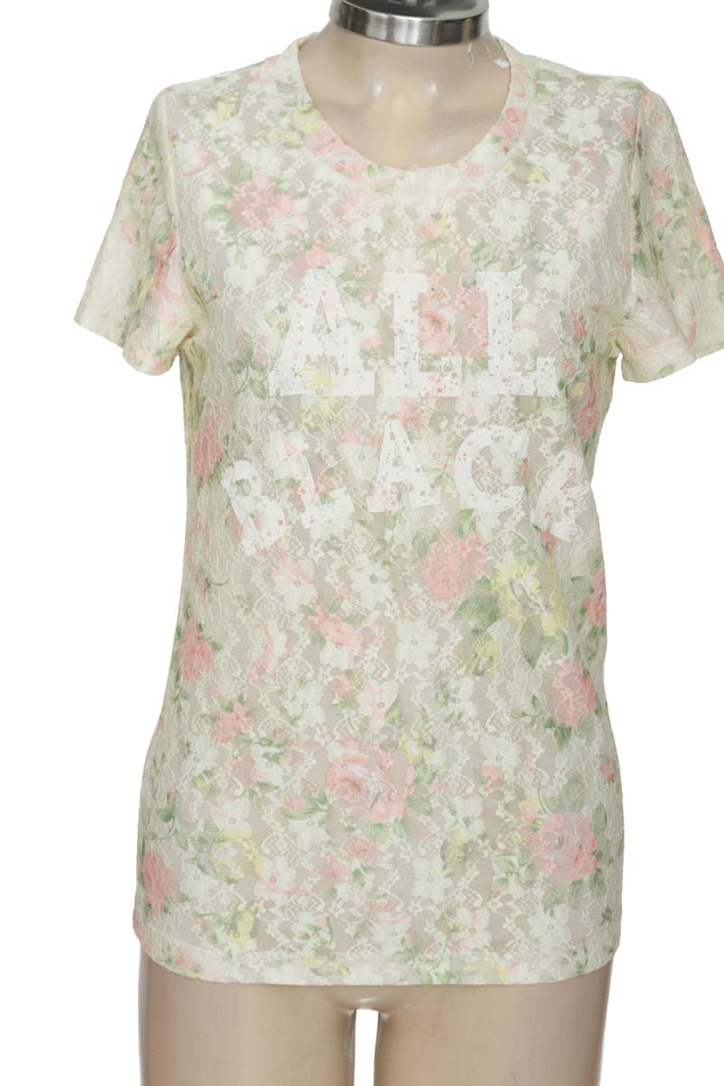 Top / Camiseta color Verde - Closeando