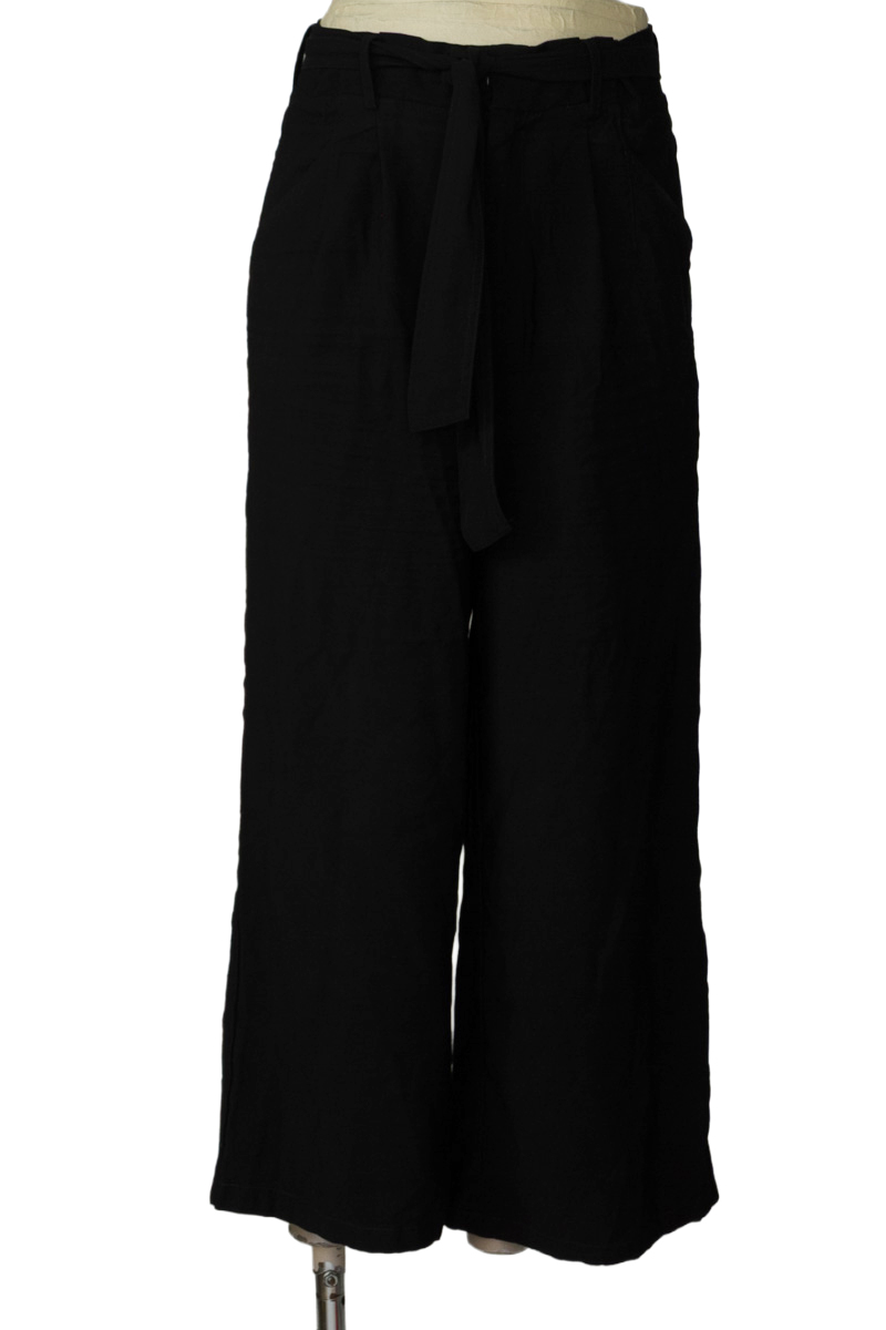 Pantalones color Negro - Gef