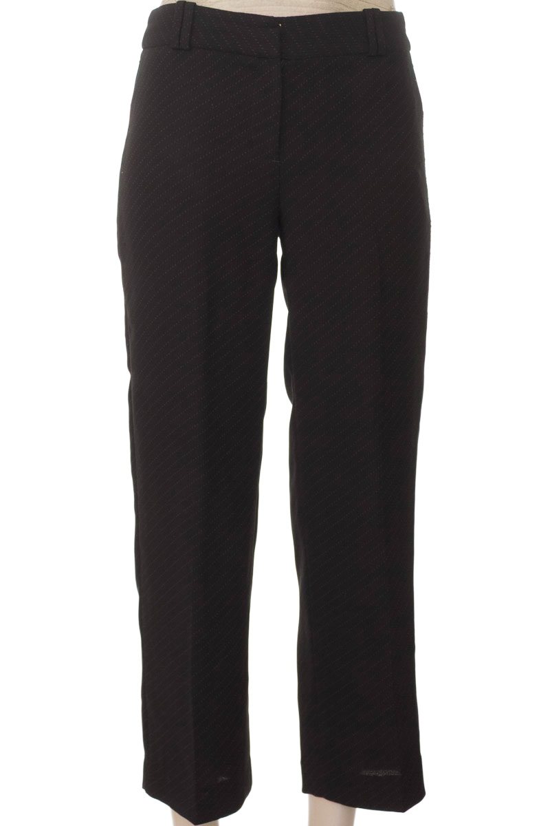 Pantalones color Negro - Armi