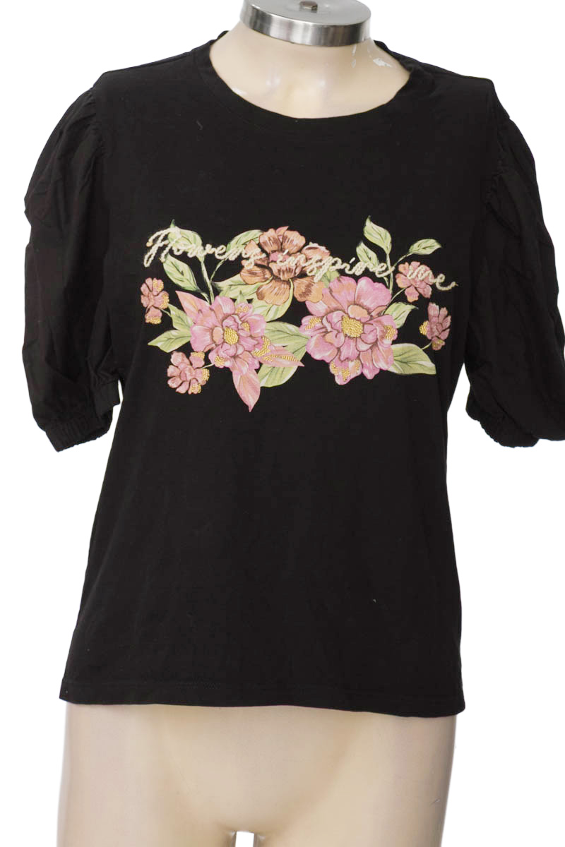 Top / Camiseta color Negro - Spirito