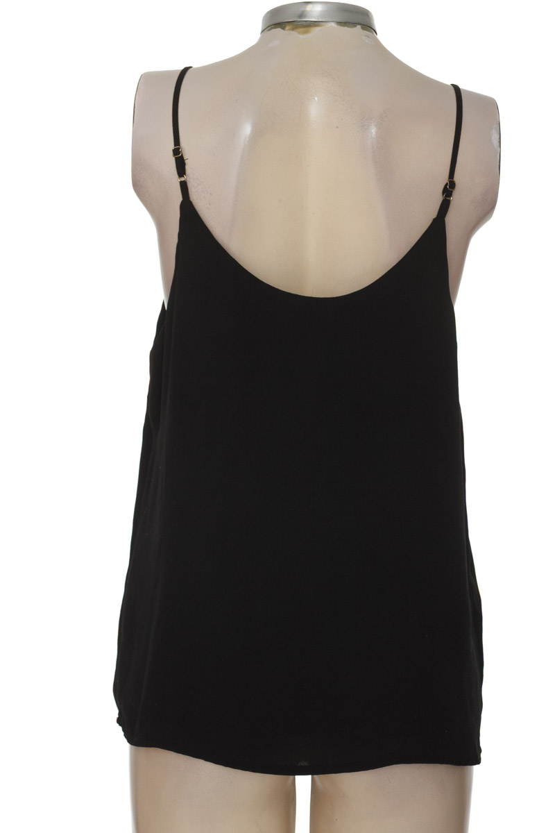 Top / Camiseta color Negro - A.new day