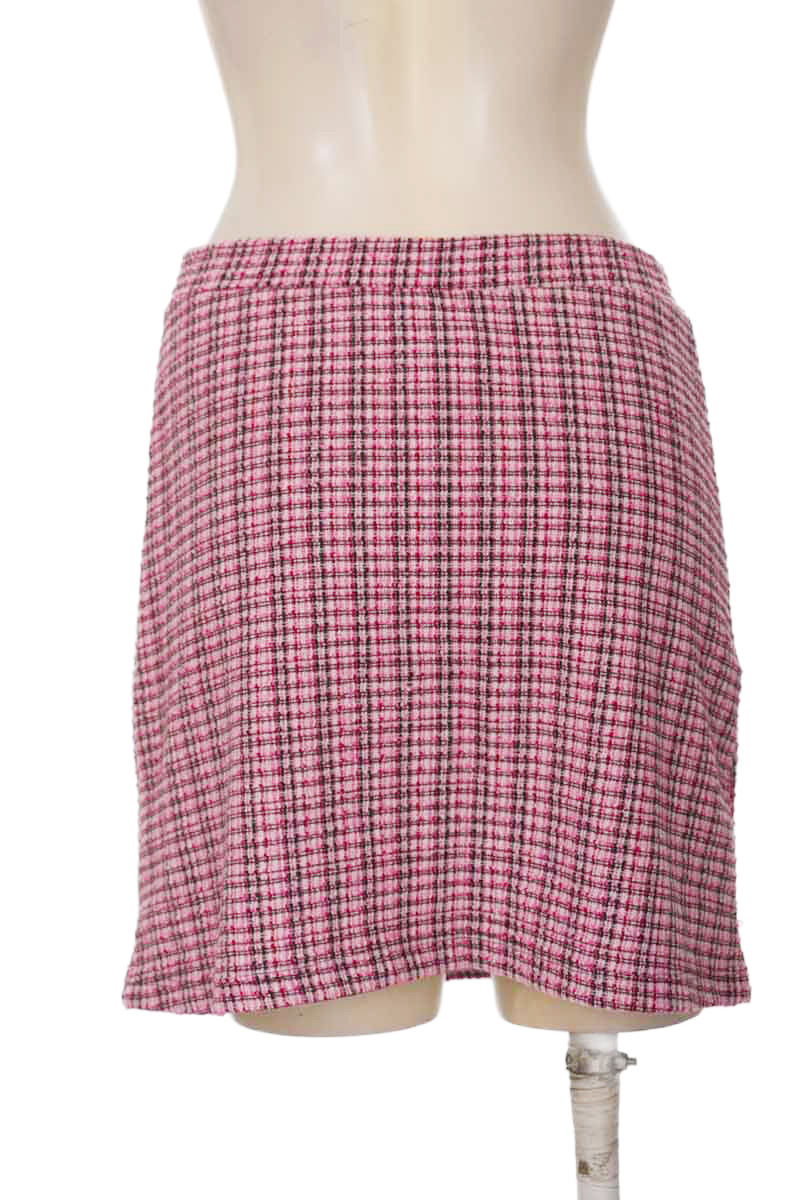 Falda color Rosado - Zara