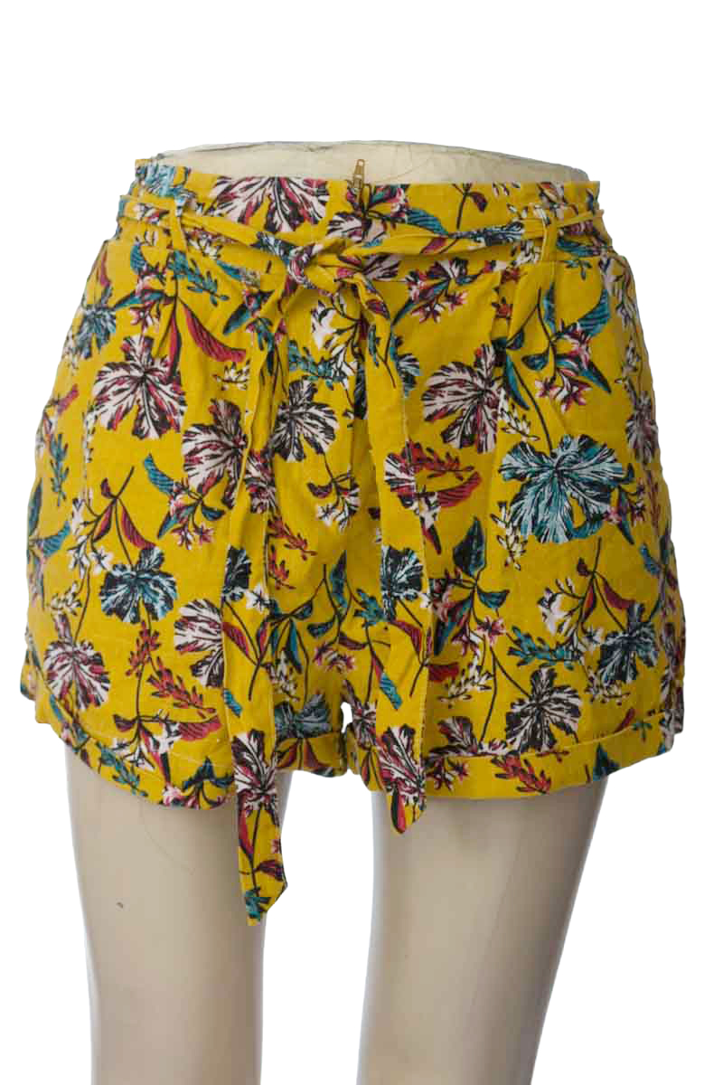 Short color Mostaza - Basement