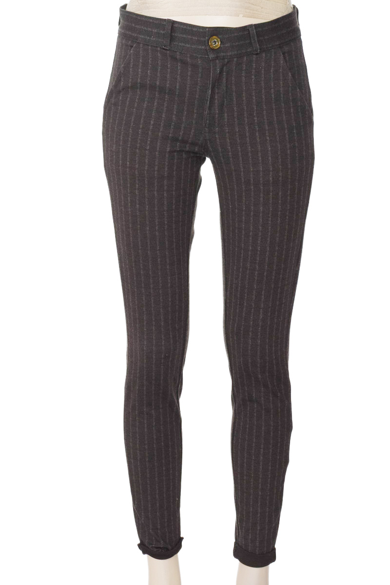 Pantalones color Negro - Pacifika