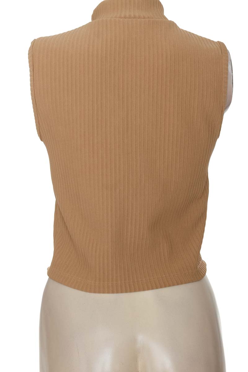 Top / Camiseta color Beige - ELA