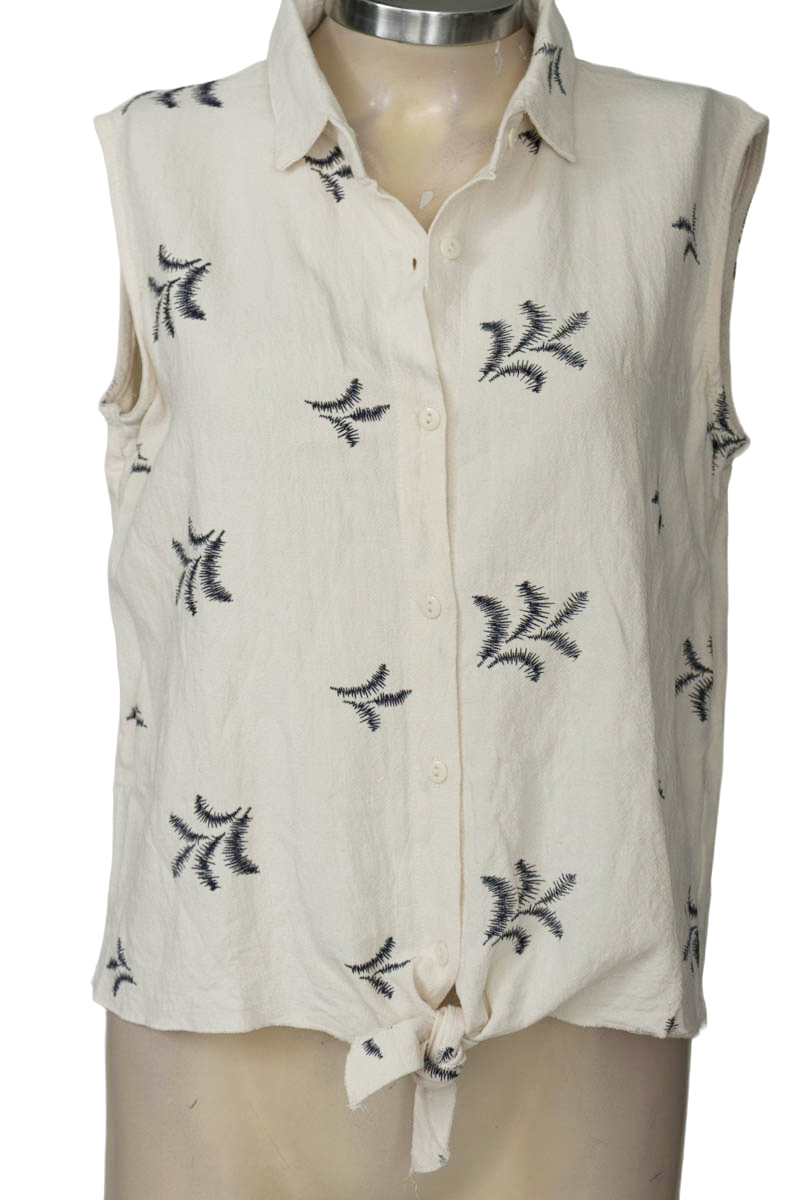 Blusa color Beige - Closeando