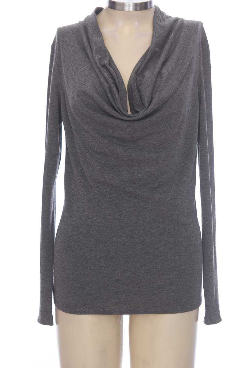 Jolis crop tops en grandes tailles