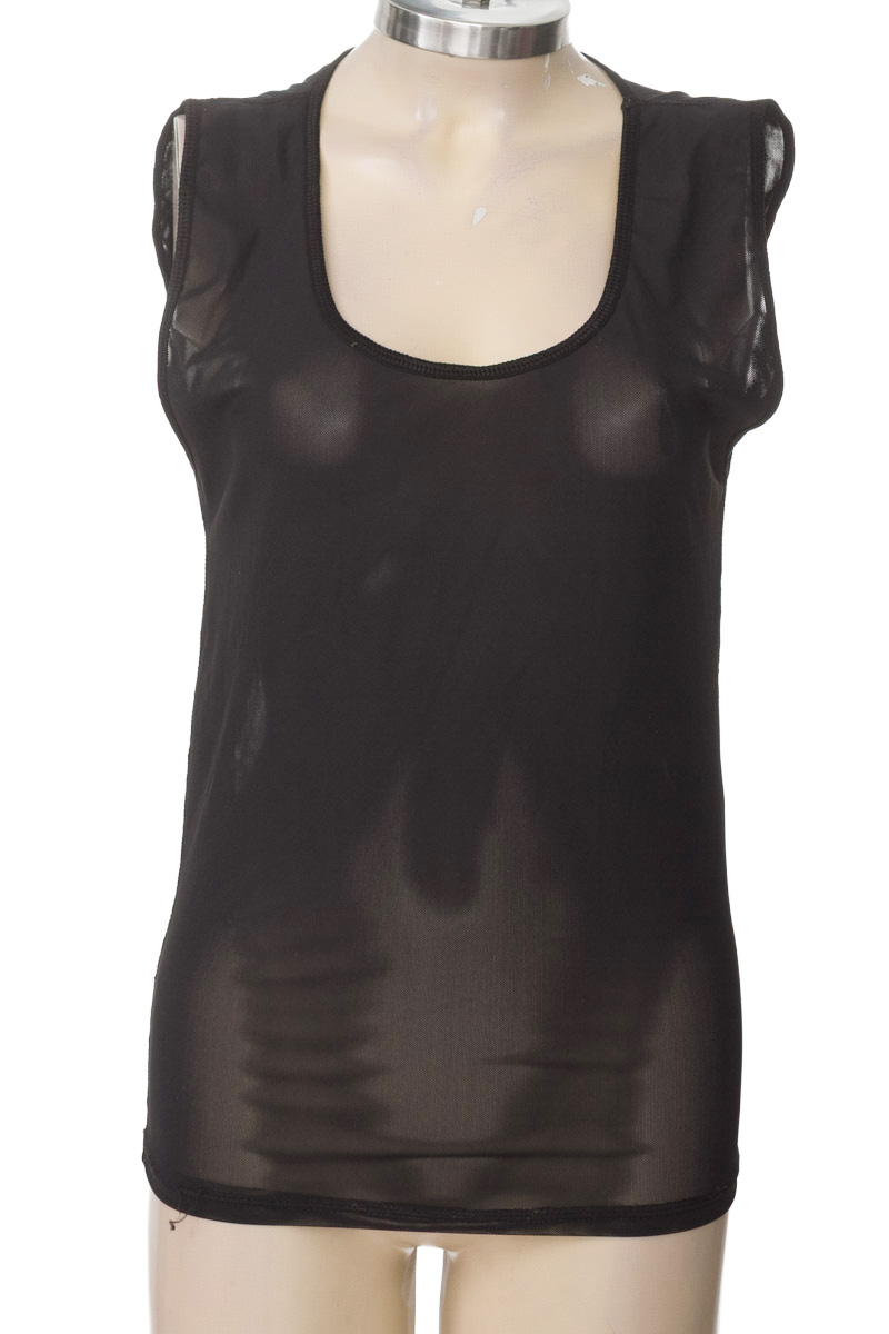 Top / Camiseta color Negro - Formas Intimas