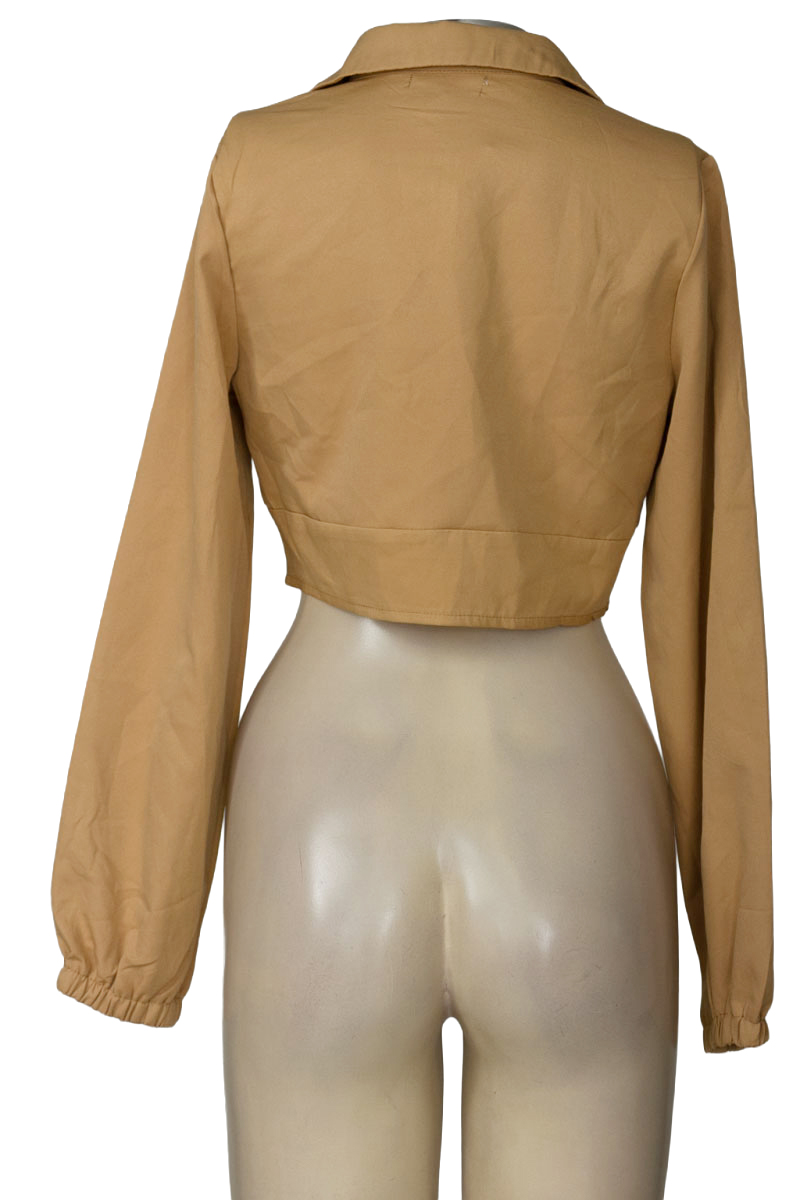 Chaqueta / Abrigo color Beige - Fashion