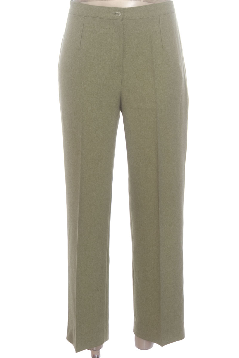Pantalones color Verde - Closeando