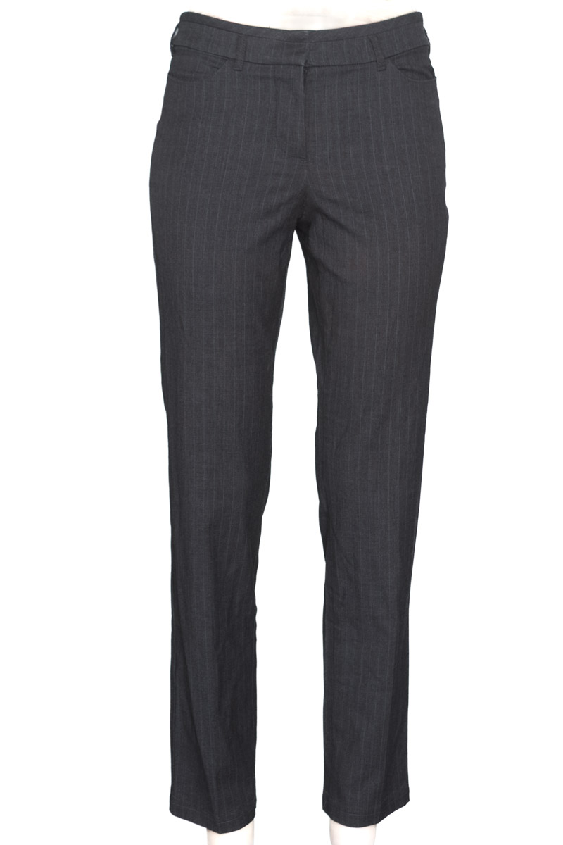 Pantalones color Gris - Closeando