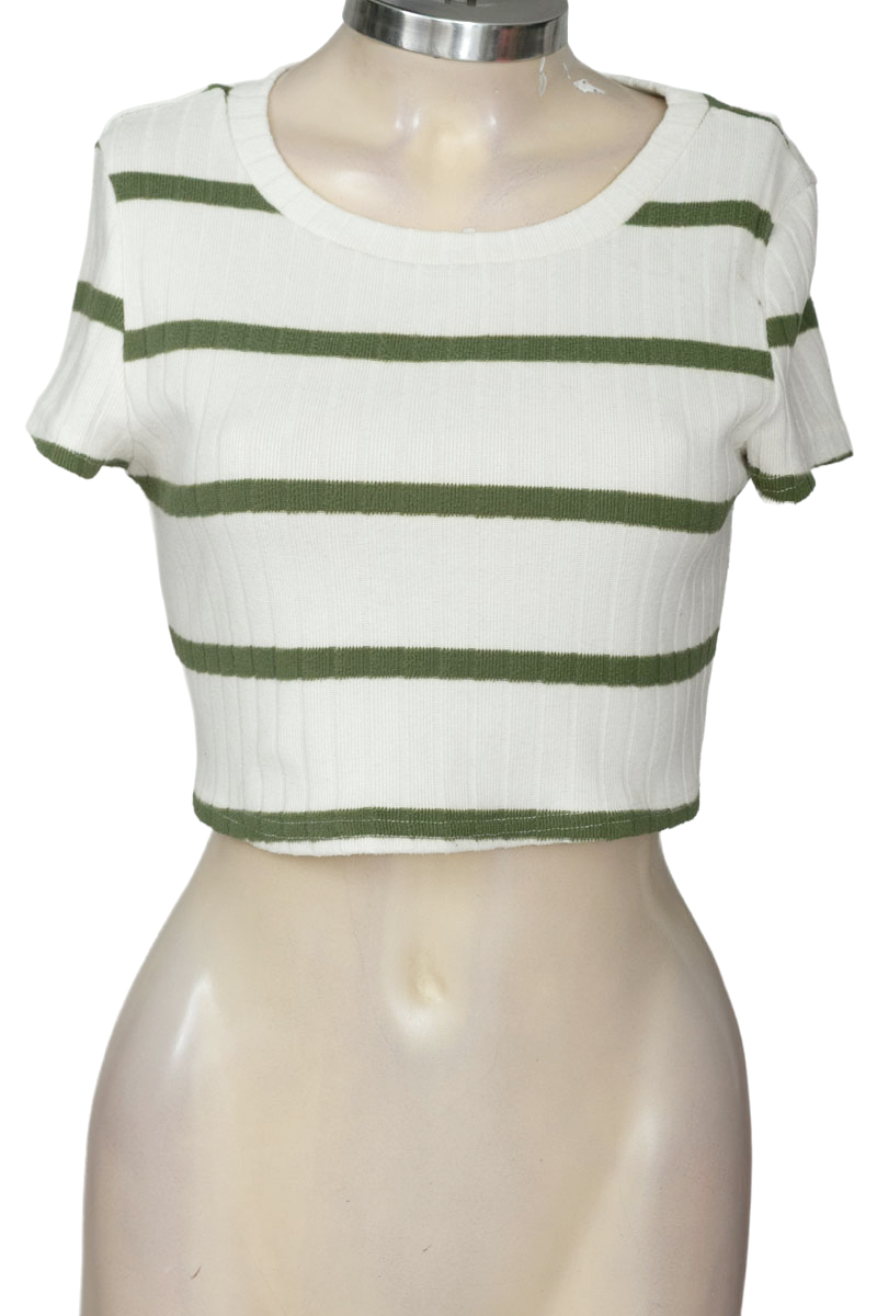 Top / Camiseta color Blanco - Closeando